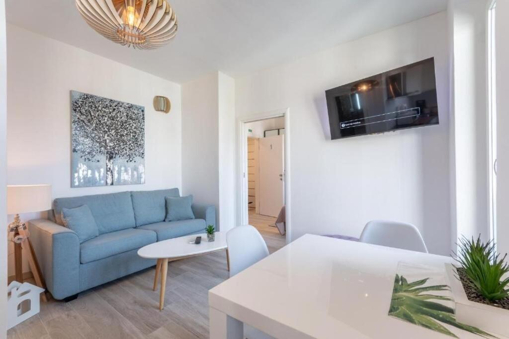 Apartments And Room Poesia Split Exteriér fotografie